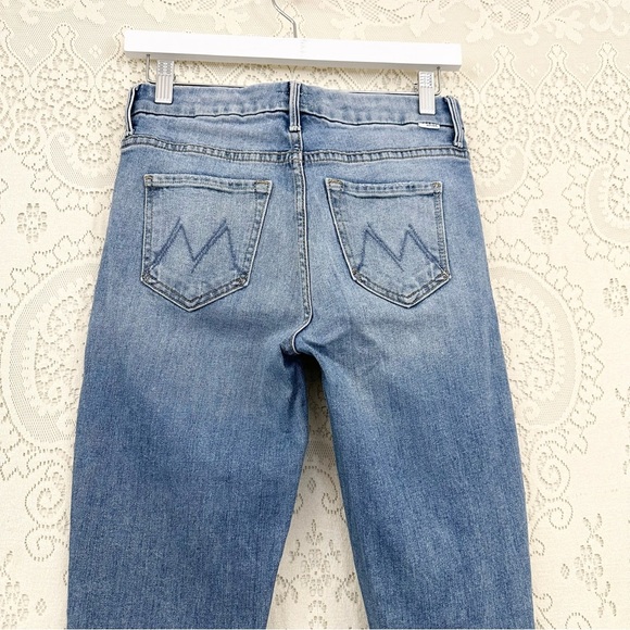 Mother Denim The Looker Ankle Step Fray in Truth Or Dare - Picture 4 of 15